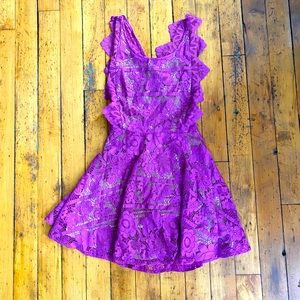 For love and lemons cross cross back dress with flower lace